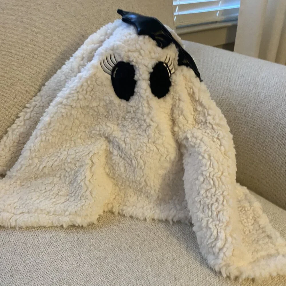 Set of 2 Pottery Barn Gus & Ms Gus the Ghost & Halloween Decor Pillows